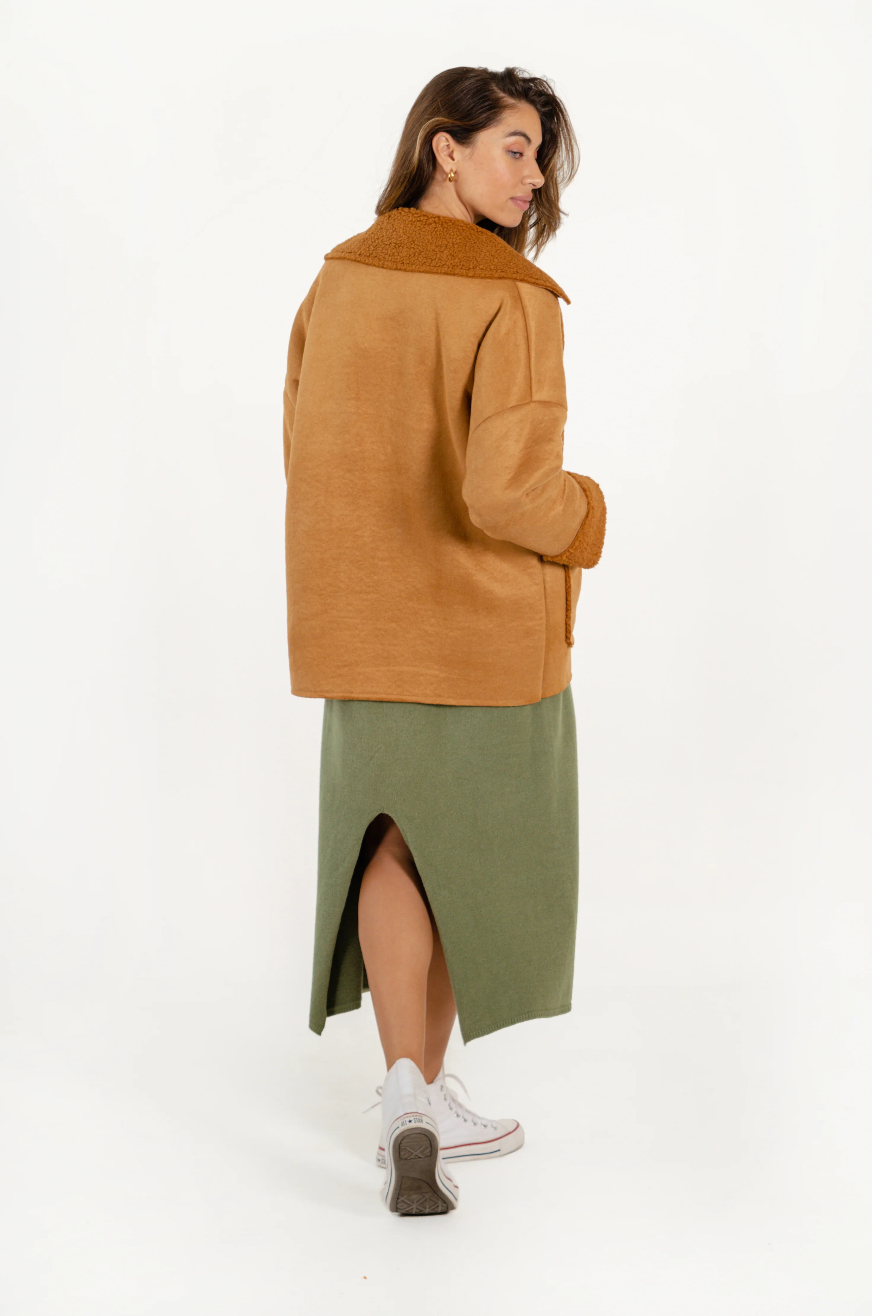 ABRIGO AINA // MARRÓN - Image 9