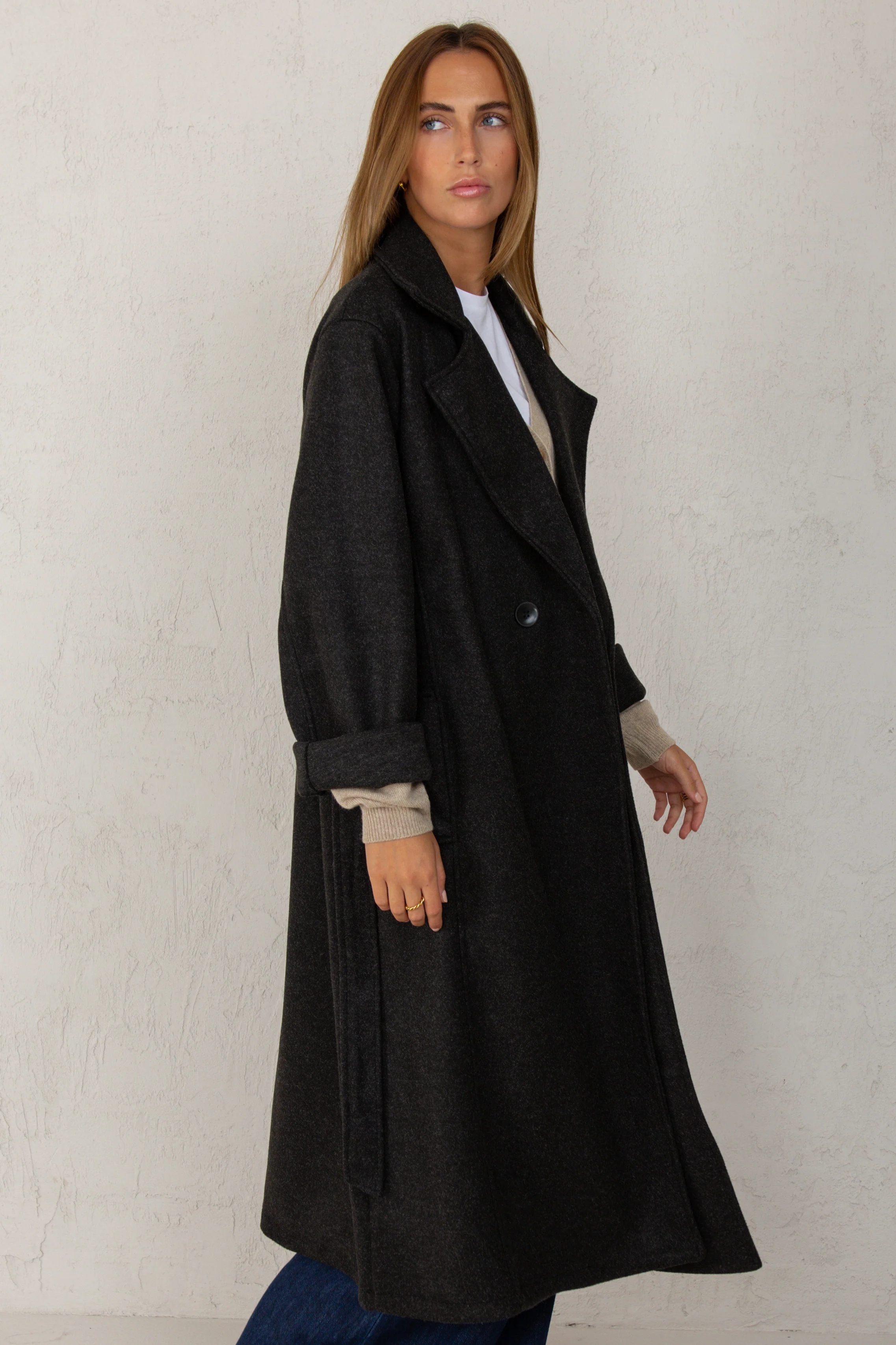 ABRIGO CAROLINA // NEGRO - Image 3