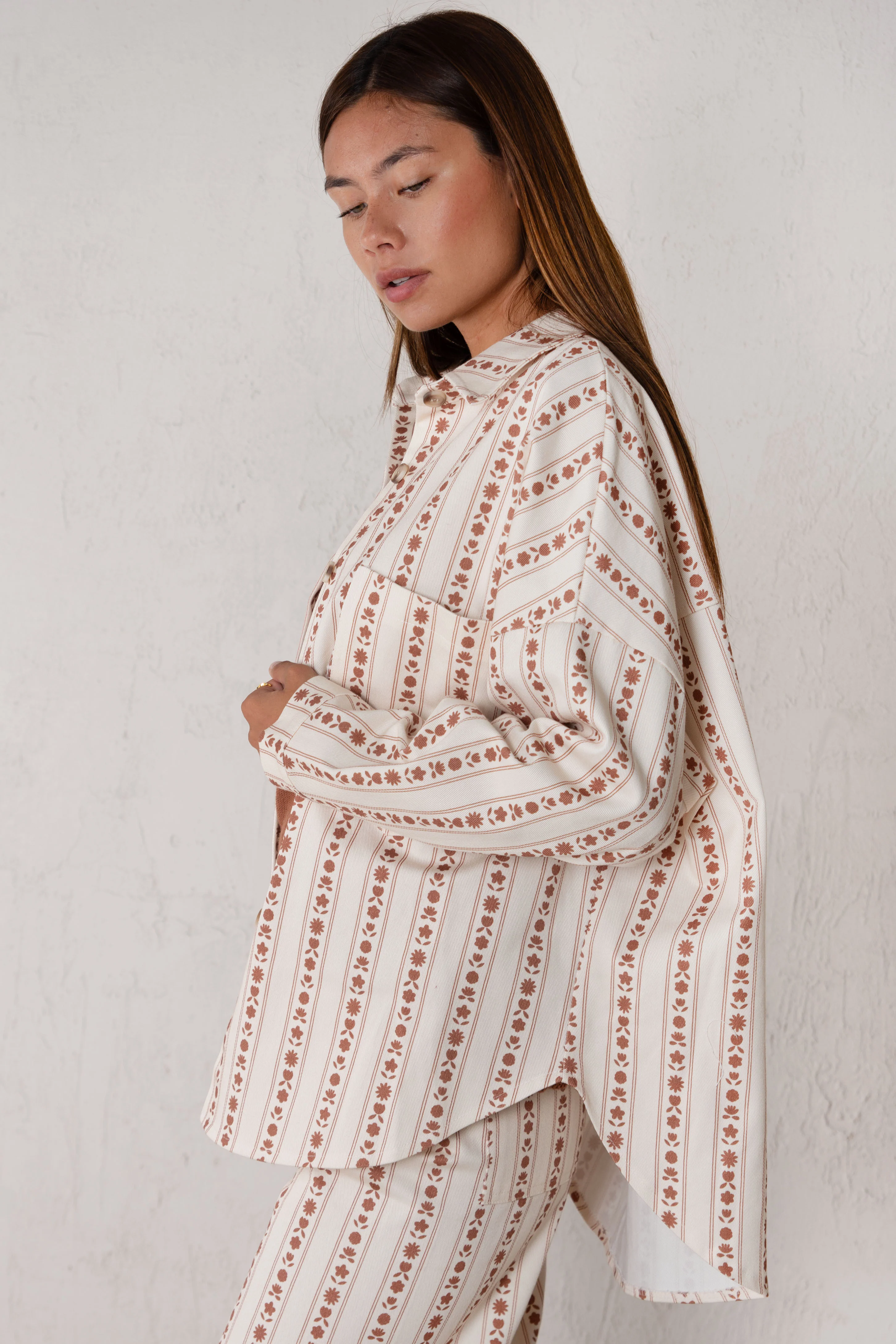 CHAQUETA CELIA // FLORES TEJA - Image 4