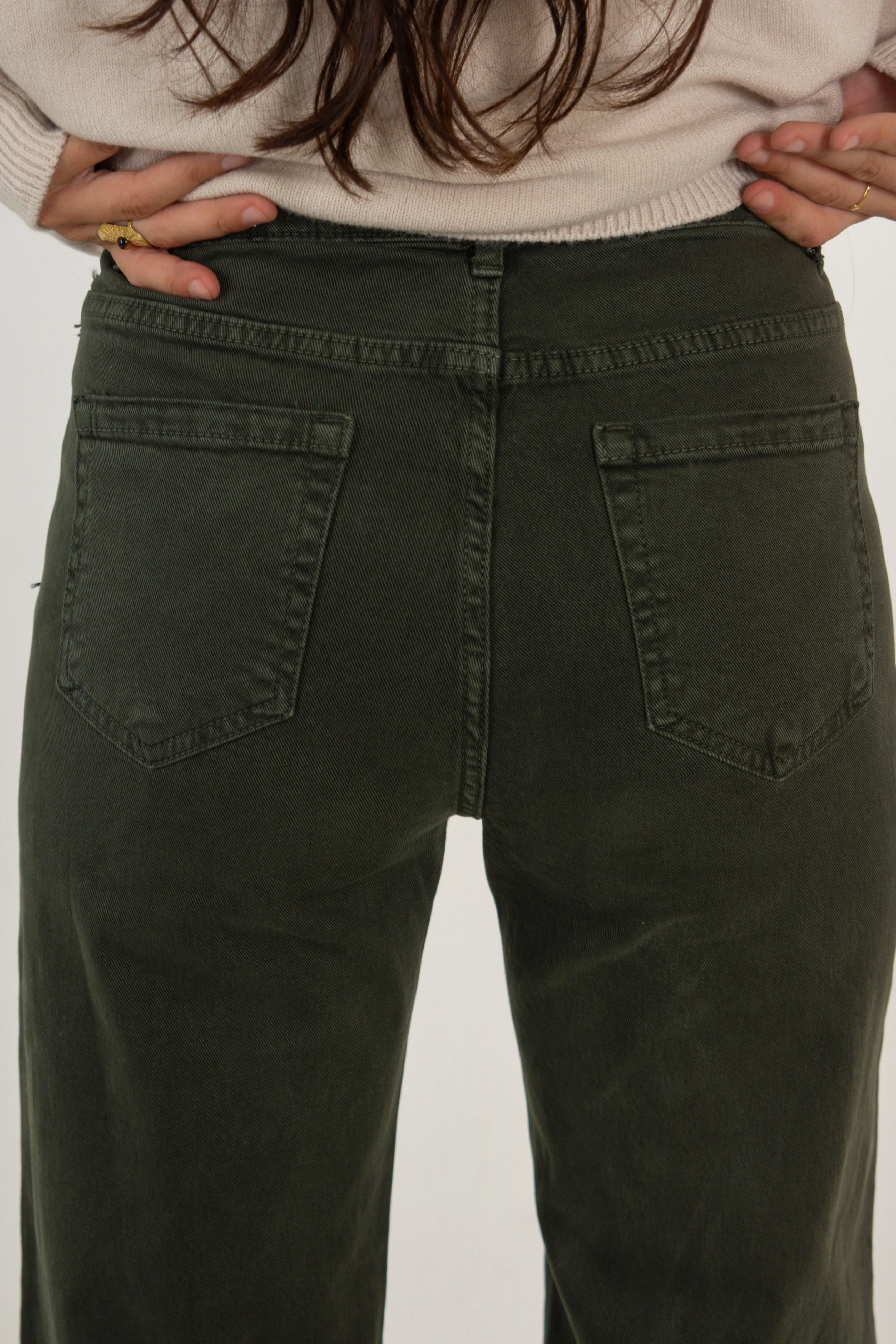 PANTALÓN CAROL // VERDE OSCURO - Image 10