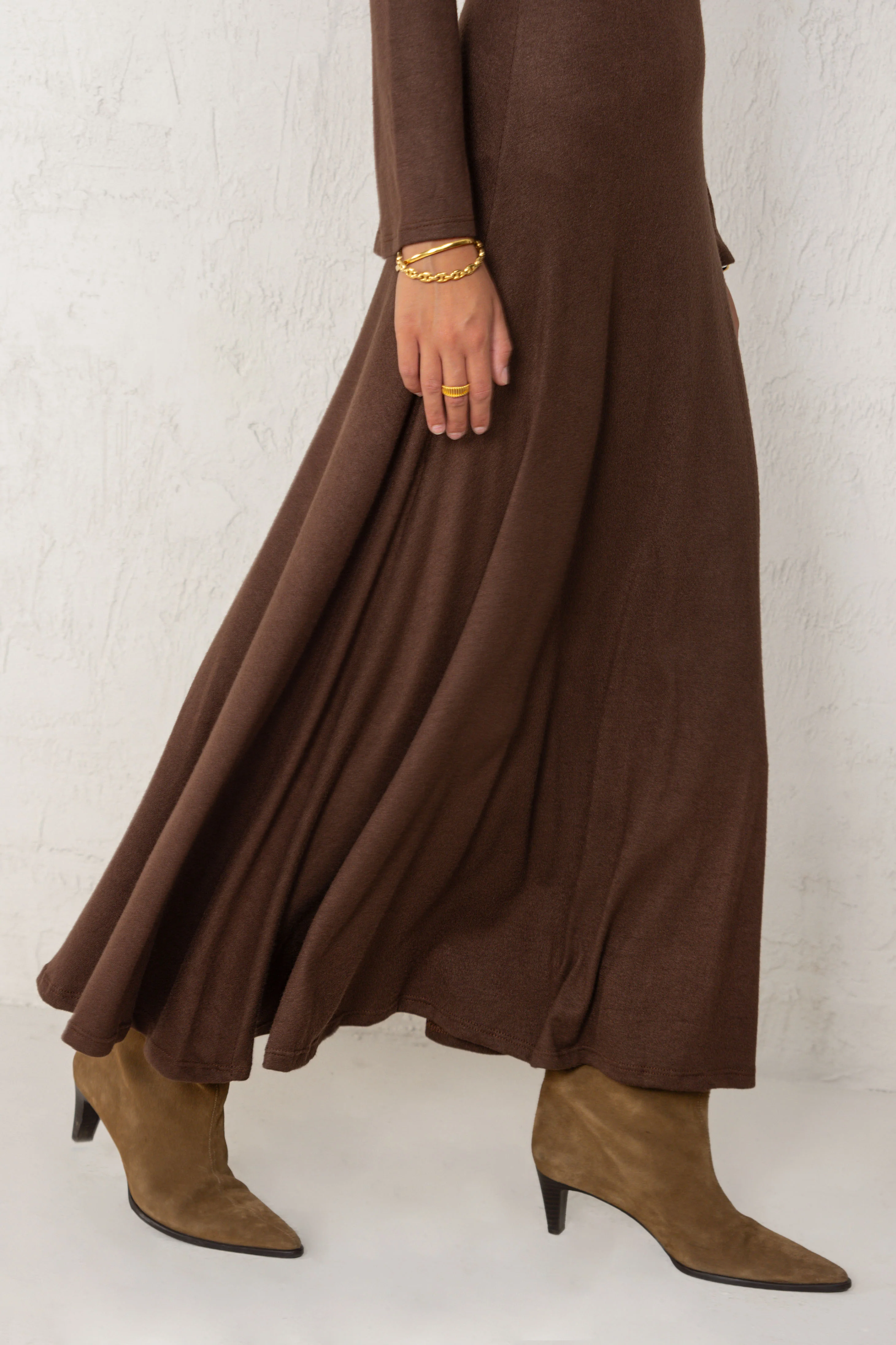 VESTIDO ISABELLA // MARRÓN - Image 4