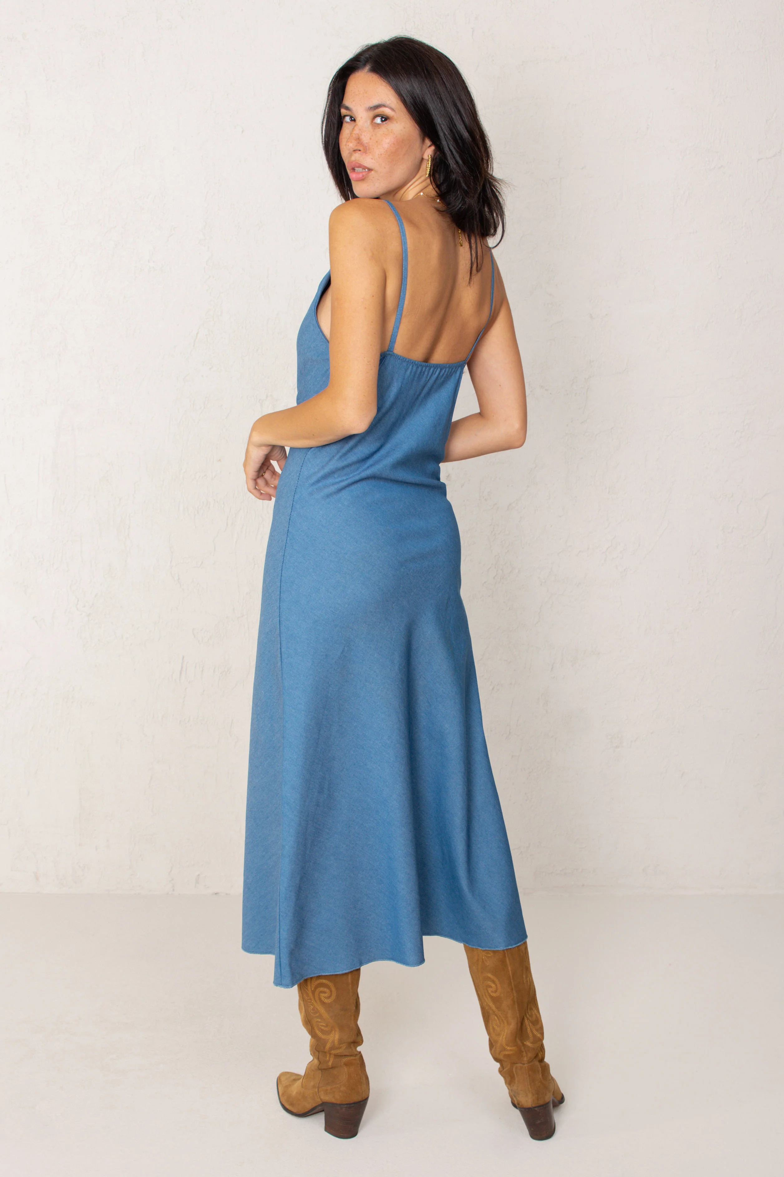 VESTIDO OLIVIA // DENIM MEDIO - Image 8
